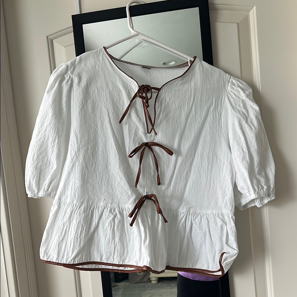 New without tags White Peasant Tie-Front Top with Brown Trim